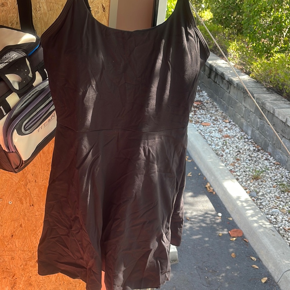 Halara Large NWT  SHORT VERSION